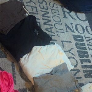 Bundle of 4 long sleeve shirts